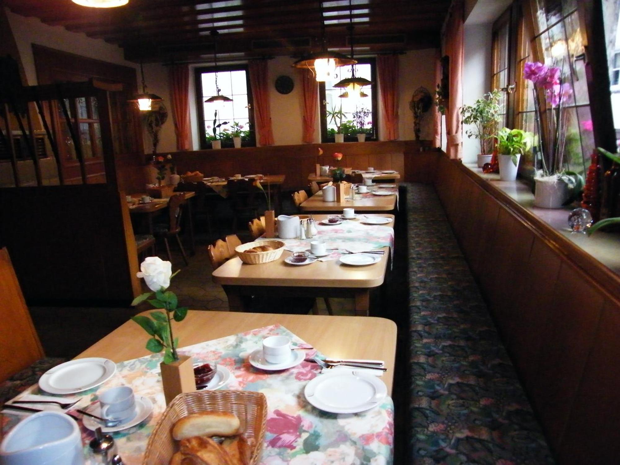 Pension Hofmann-Schmoelzer Rothenburg ob der Tauber Luaran gambar