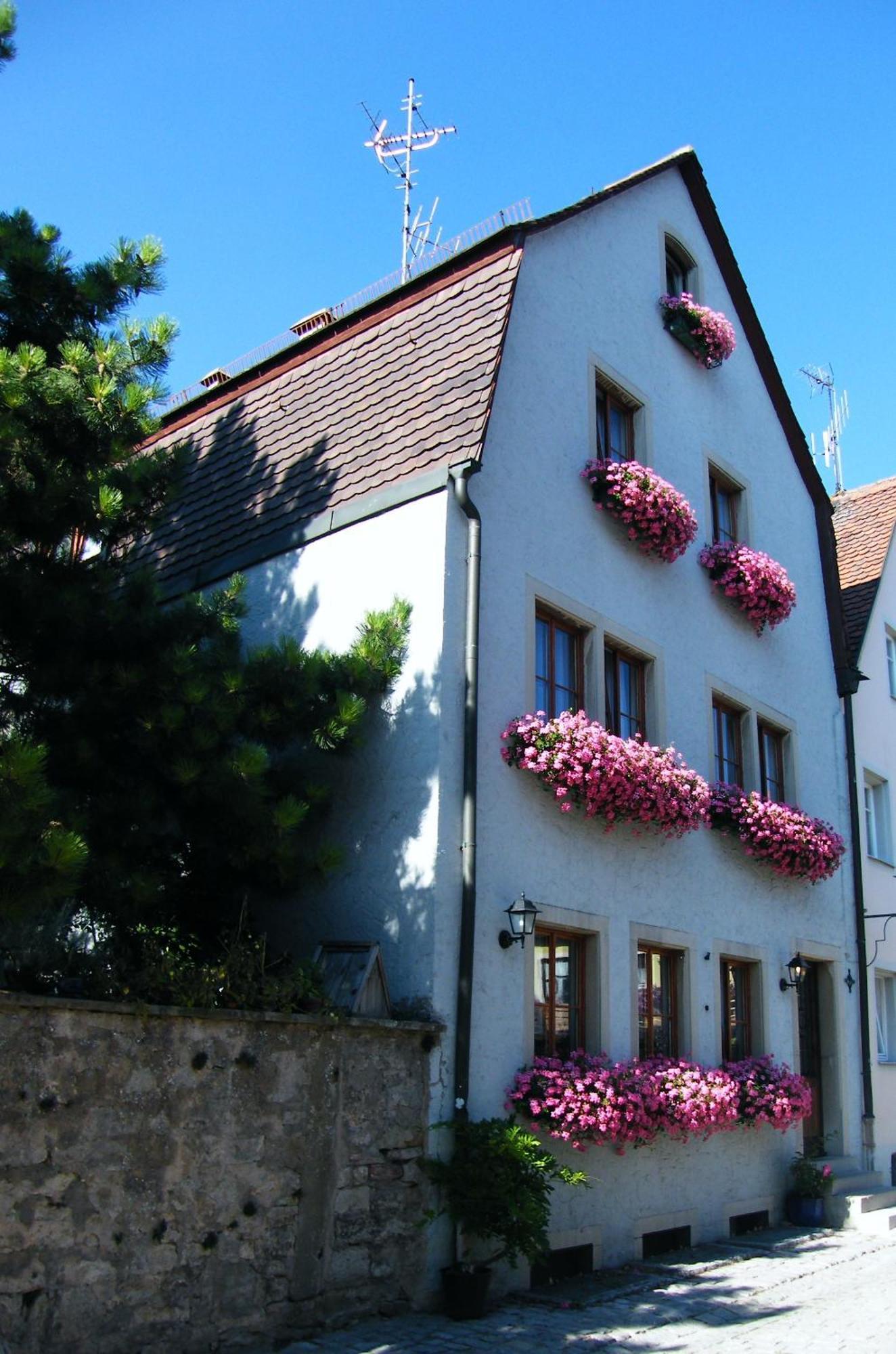Pension Hofmann-Schmoelzer Rothenburg ob der Tauber Luaran gambar